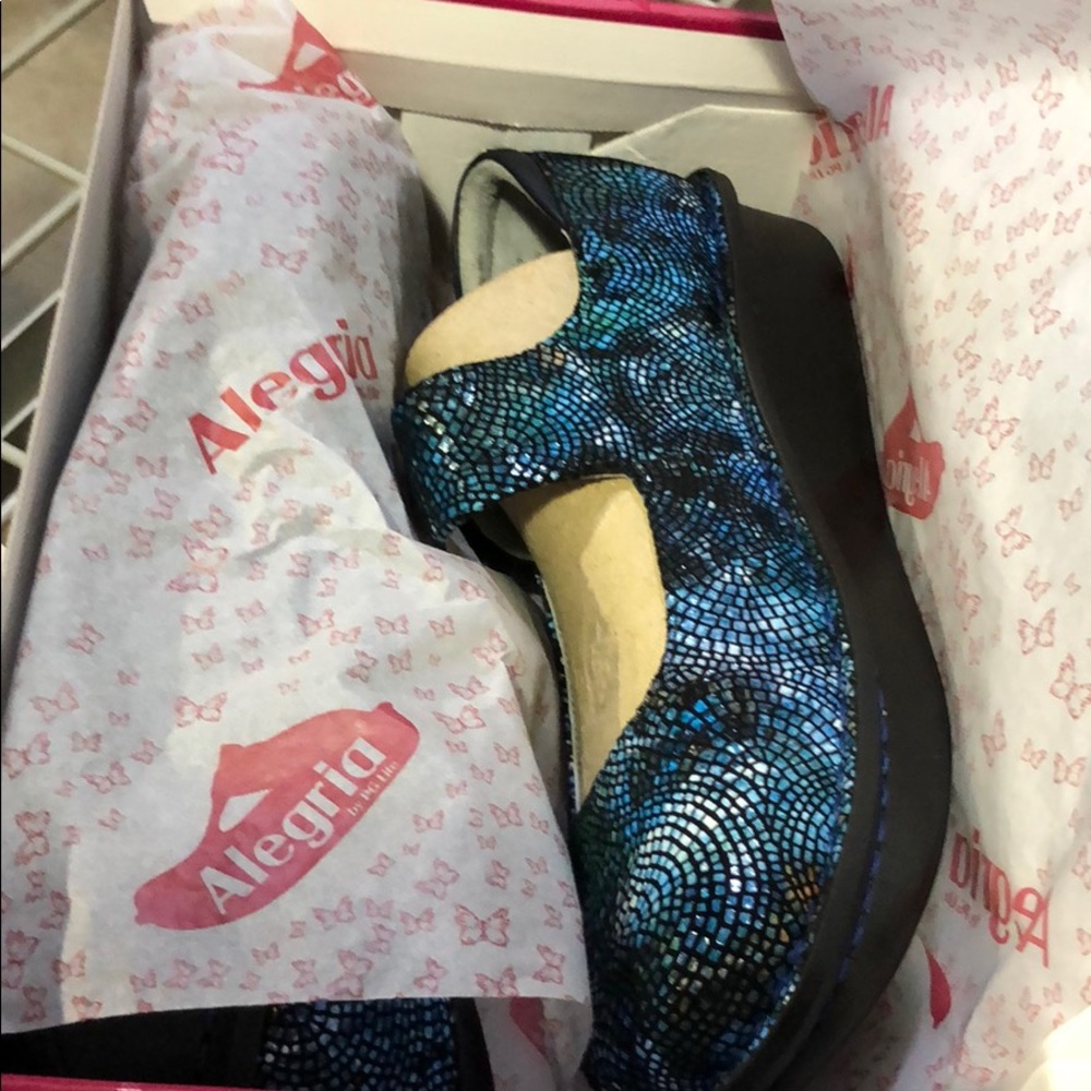 Alegria Womens Paloma Flat Shoe, Fandamonium Blues - Picture 6 of 6